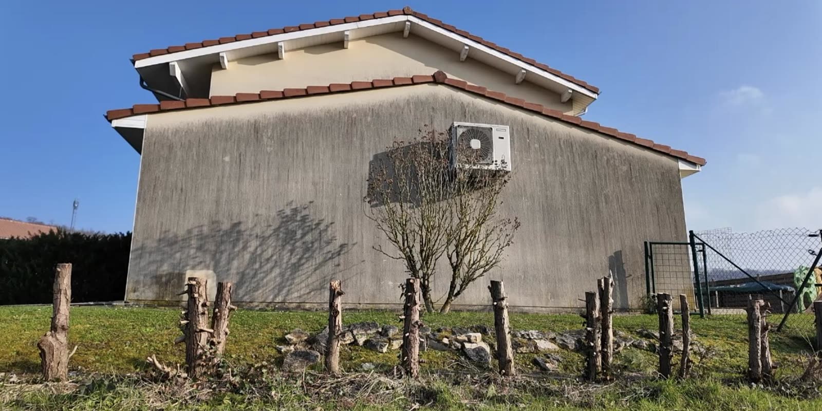 Façade et hydrofuge, Custines (54) — avant intervention