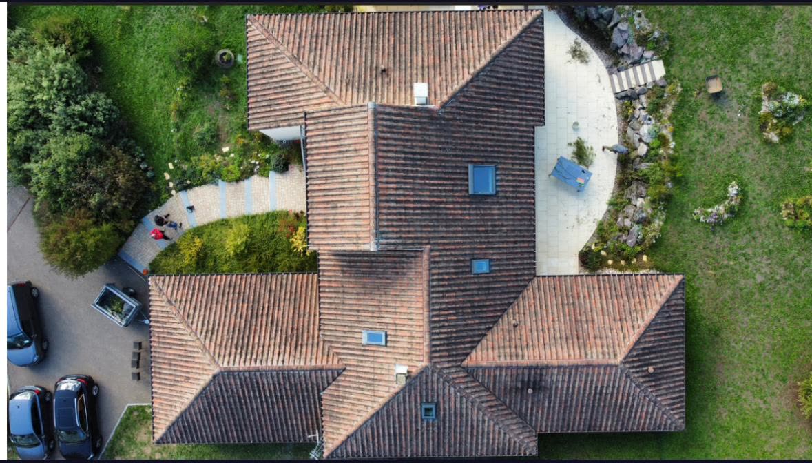 Nettoyage de toiture, Essey-lès-Nancy (54) — avant intervention